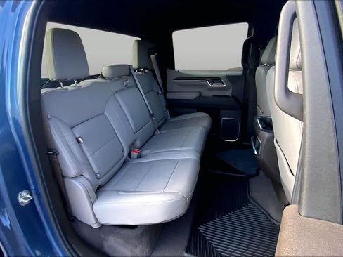 Used 2024 GMC Sierra 1500 SLT w/ SLT Convenience Package AWD/4WD image 20