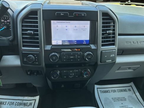 Used 2021 Ford F250 XL w/ STX Appearance Package AWD/4WD image 28