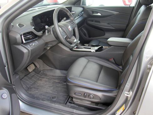 Used 2026 Buick Envista Sport Touring w/ Convenience I Package FWD image 20