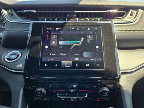 New 2026 Jeep Grand Cherokee L Laredo AWD/4WD image 20