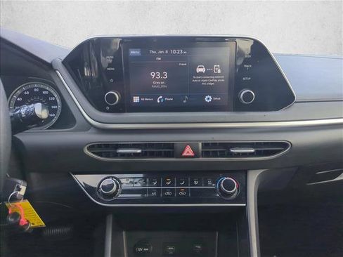 Used 2023 Hyundai Sonata SE image 16