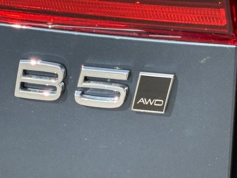 New 2026 Volvo XC60 B5 Ultra w/ Protection Package Premier image 8