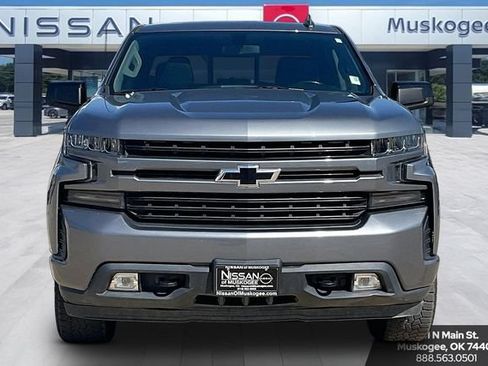 Used 2020 Chevrolet Silverado 1500 RST AWD/4WD image 2