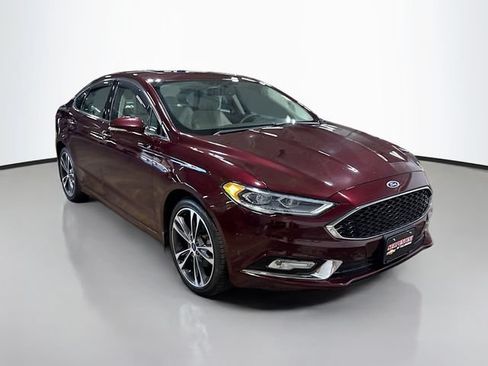 Used 2017 Ford Fusion Titanium FWD image 3