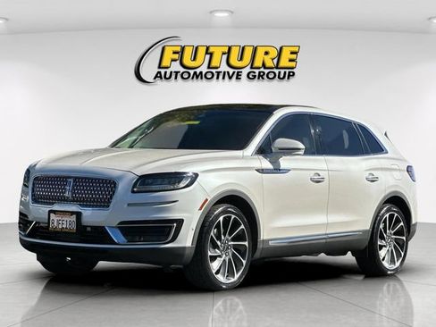 Used 2019 Lincoln Nautilus Reserve AWD/4WD image 7