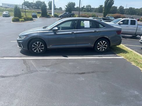 Used 2025 Volkswagen Jetta S FWD image 2
