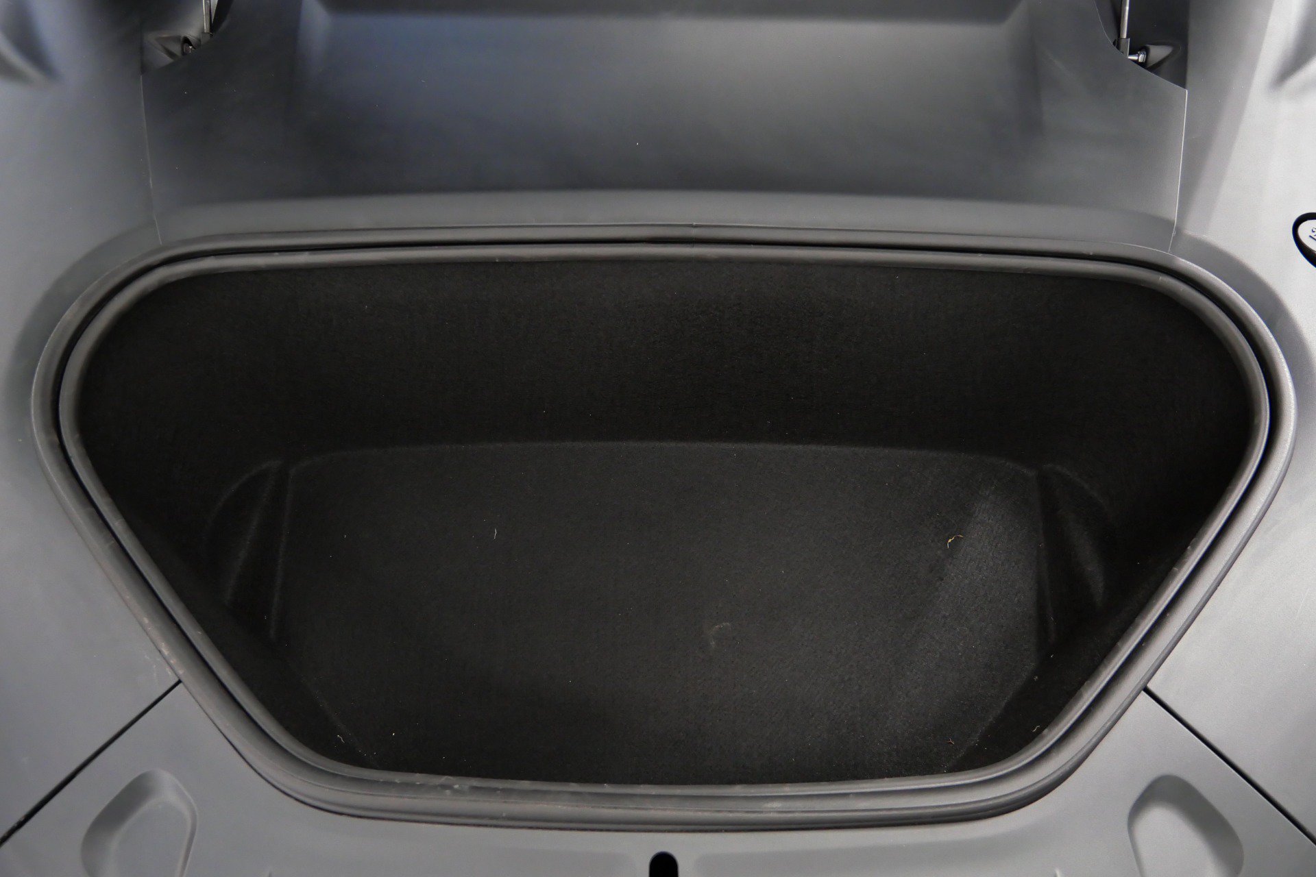 Used 2023 Tesla Model S AWD/4WD image 29