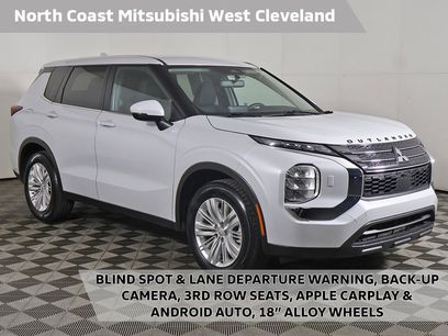 Used 2024 Mitsubishi Outlander ES