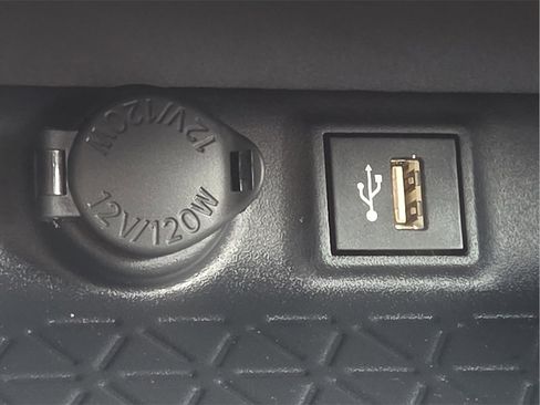 New 2025 Toyota RAV4 XLE image 22