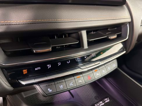 Used 2025 Cadillac CT5 V w/ Platinum Package image 45