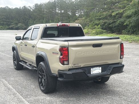 Used 2023 Chevrolet Colorado Trail Boss w/ Advanced Trailering Package AWD/4WD image 18