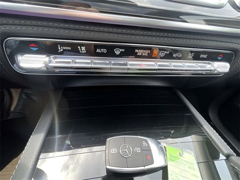 New 2025 Mercedes-Benz GLE 580 4MATIC image 17