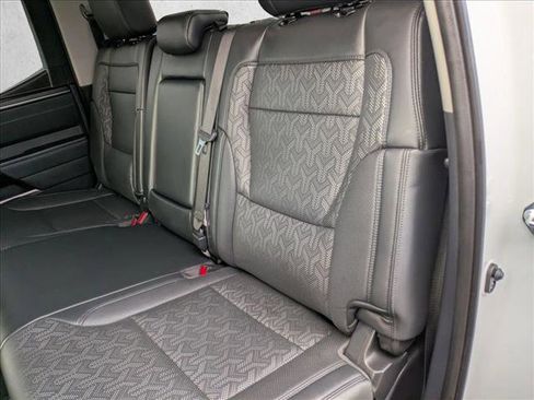 Used 2022 Toyota Tundra Limited image 18
