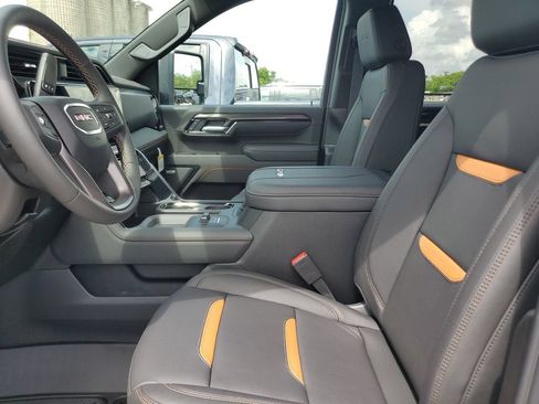 New 2026 GMC Sierra 2500 AT4 w/ AT4 Premium Plus Package AWD/4WD image 20