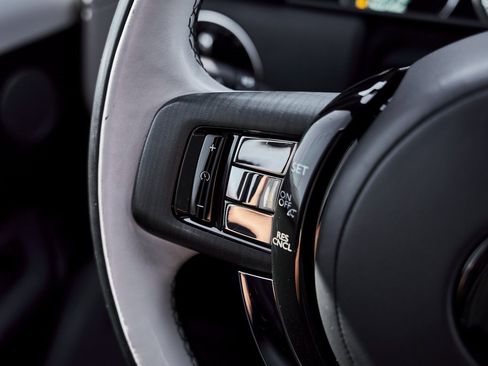 Used 2023 Rolls-Royce Cullinan image 60