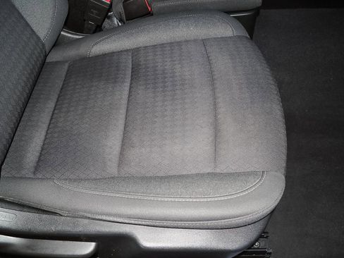 Certified 2022 Chevrolet Silverado 1500 LT image 19