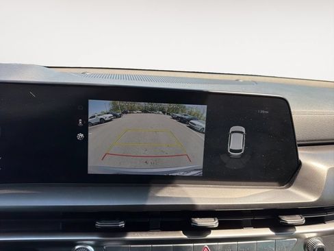 Used 2025 Kia Telluride S AWD/4WD image 26