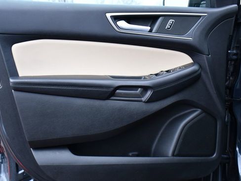 Used 2023 Ford Edge SEL w/ Convenience Package image 23