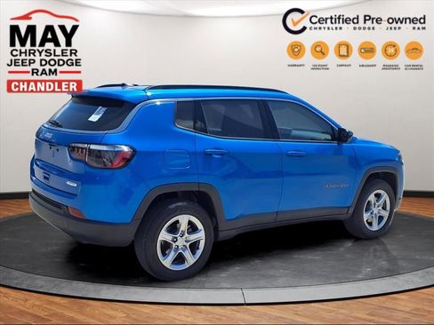 Used 2023 Jeep Compass Latitude w/ Convenience Group image 18