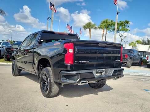 Used 2020 Chevrolet Silverado 1500 Custom Trail Boss w/ Custom Convenience Package AWD/4WD image 7