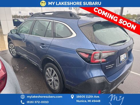 Used 2021 Subaru Outback AWD/4WD image 10