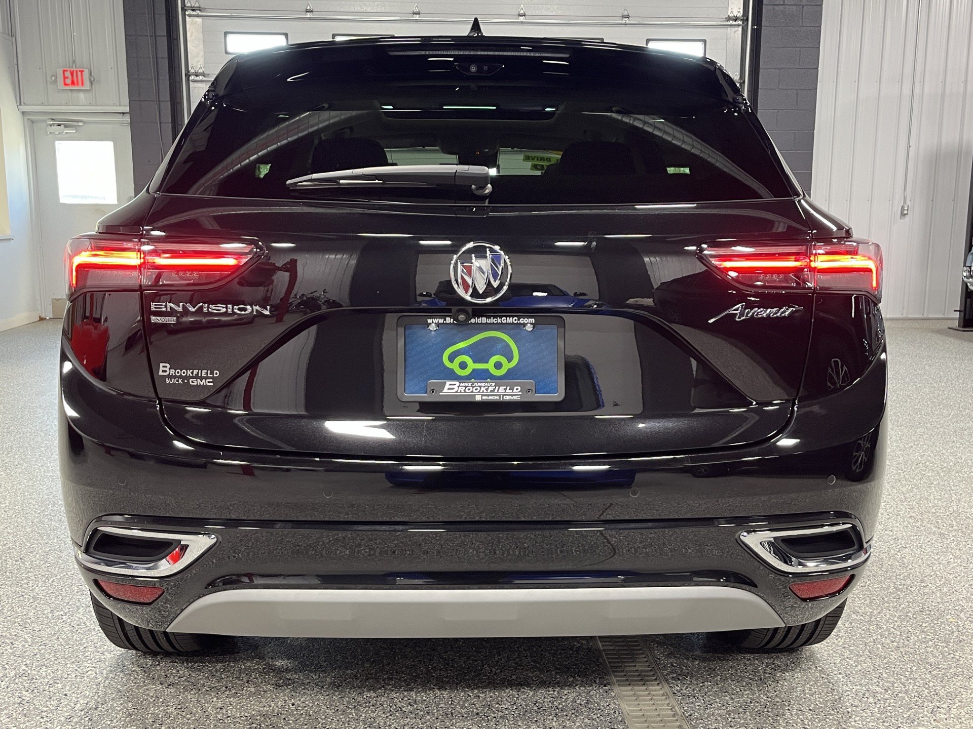 Certified 2023 Buick Envision Avenir AWD/4WD image 4