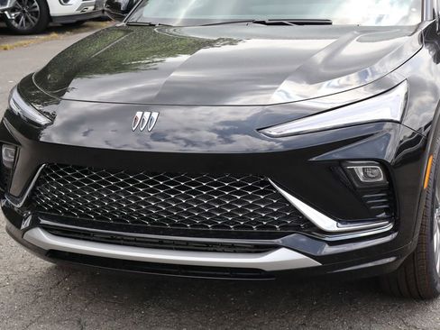 New 2026 Buick Envista Avenir FWD image 4