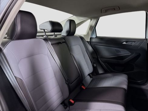 New 2026 Volkswagen Jetta SE FWD image 27