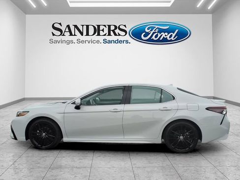 Used 2024 Toyota Camry XSE image 4