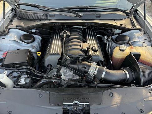 Used 2022 Dodge Charger Scat Pack w/ Dynamics Package RWD image 41