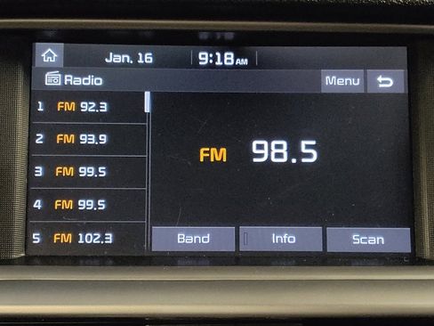 Used 2020 Kia Optima LX image 25