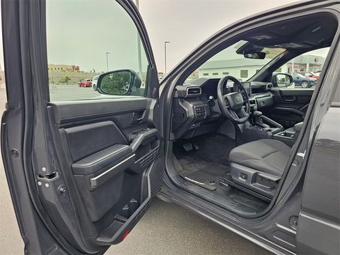 Used 2025 Toyota Tacoma SR5 image 17