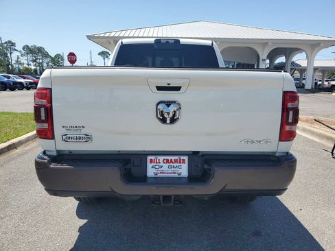 Used 2024 RAM 2500 Limited w/ Towing Technology Group AWD/4WD image 4
