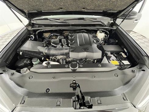 Certified 2023 Toyota 4Runner Limited image 21