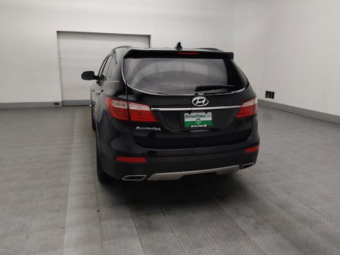 Used 2015 Hyundai Santa Fe GLS image 6