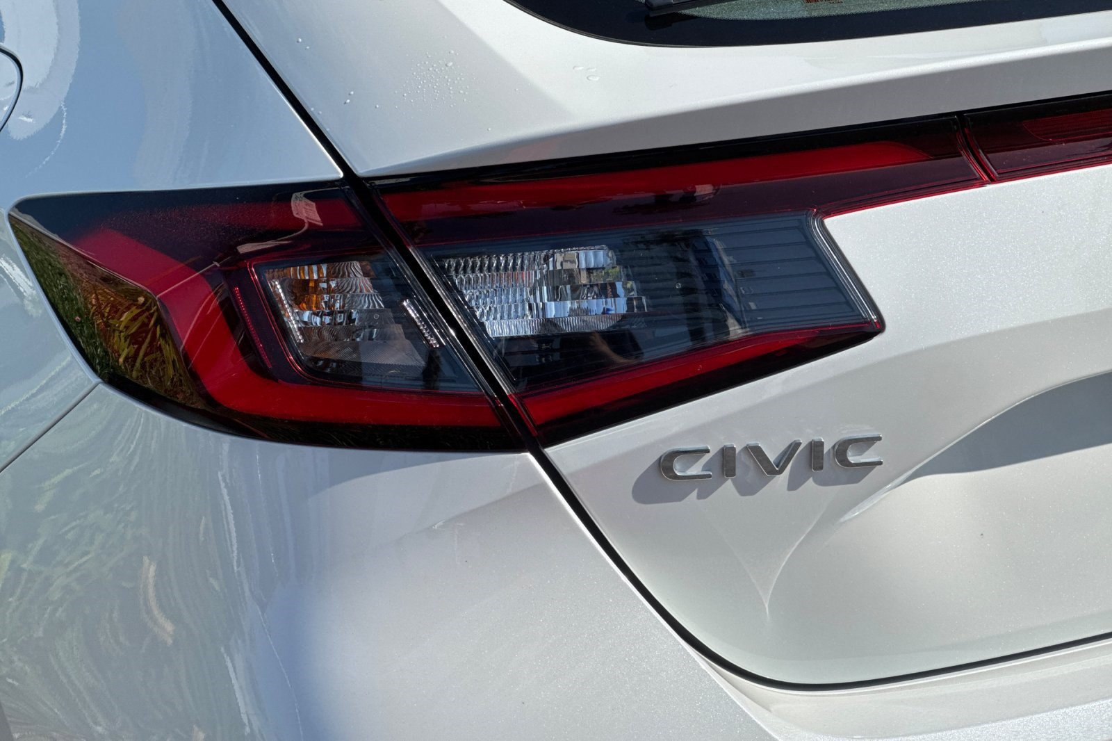 Used 2024 Honda Civic EX-L image 28