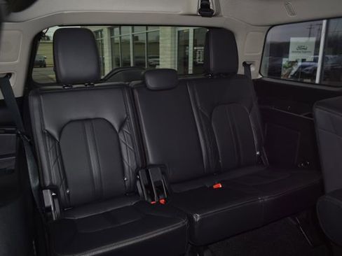 Used 2019 Ford Expedition Platinum image 53