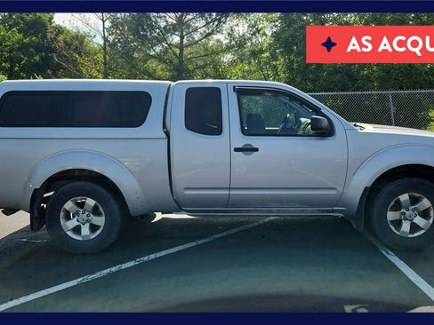 Used 2012 Nissan Frontier SV w/ SV Premium Utility Pkg AWD/4WD image 1