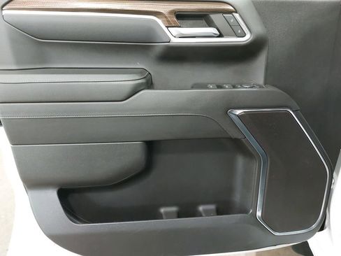 Used 2023 Chevrolet Silverado 1500 RST image 27