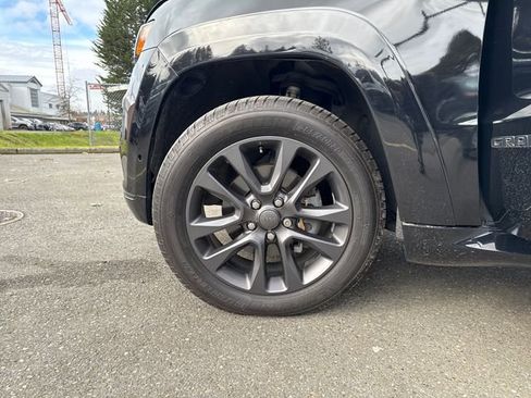 Used 2018 Jeep Grand Cherokee High Altitude image 27