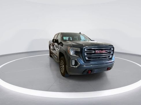 Used 2020 GMC Sierra 1500 AT4 w/ AT4 Premium Package AWD/4WD image 3