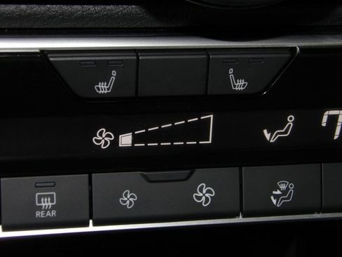 Certified 2024 Nissan Sentra SR image 25