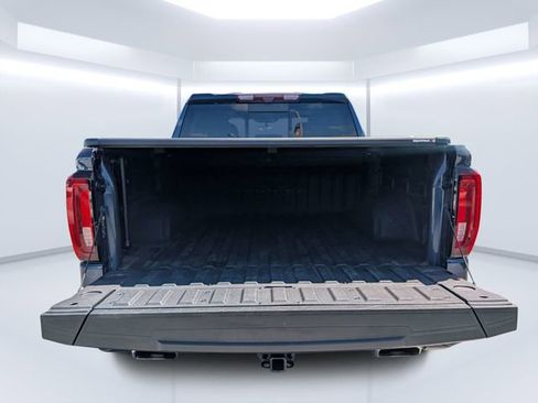 Used 2022 GMC Sierra 1500 Denali w/ Denali Reserve Package AWD/4WD image 11