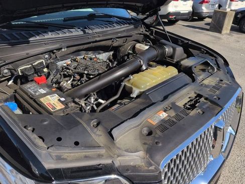 Used 2021 Lincoln Navigator Reserve AWD/4WD image 41