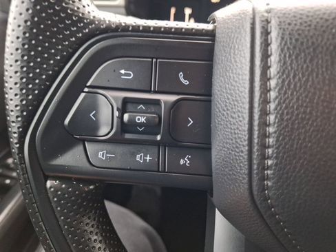 Used 2025 Toyota Tacoma SR5 image 24