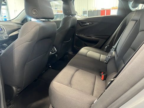 Used 2024 Chevrolet Malibu LT FWD image 14