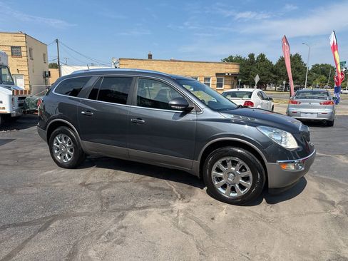 Used 2012 Buick Enclave Leather FWD image 4