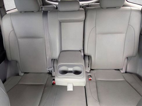 Used 2018 Toyota Highlander Limited Platinum AWD/4WD image 14
