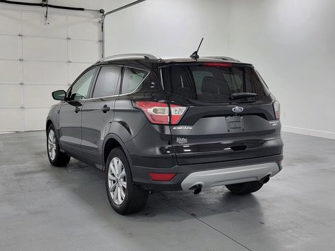 Used 2018 Ford Escape Titanium w/ Ford Safe & Smart Package AWD/4WD image 6