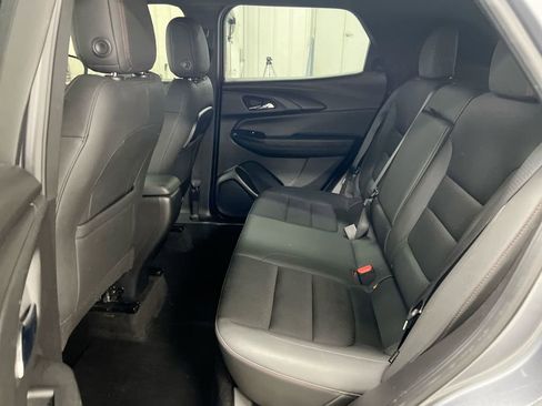 Used 2021 Chevrolet TrailBlazer RS FWD image 22